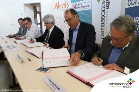 Signature cession d'actions d'Alenis à Carcassonne Agglo-Le jeudi 28 février 2019 (04).jpg